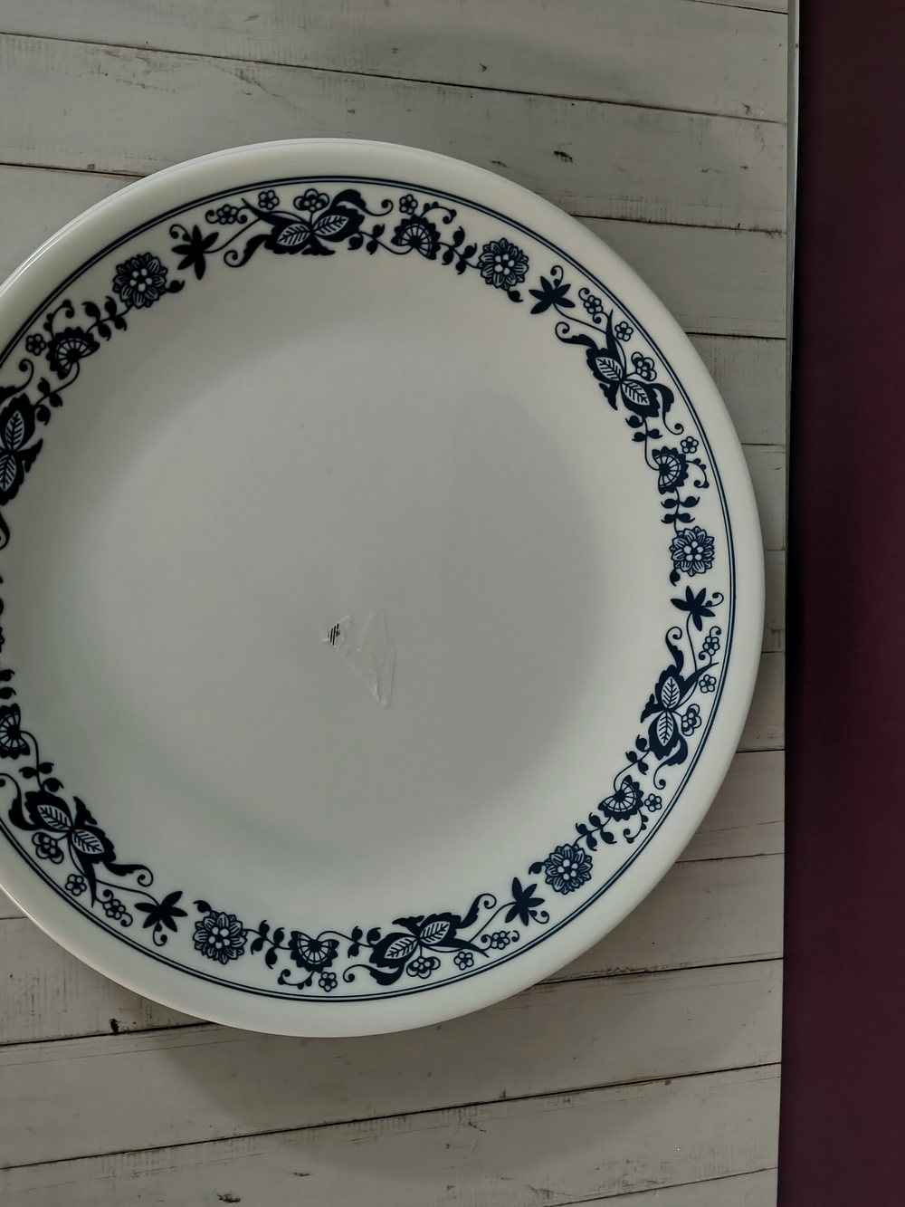 Corelle Set Of 2 Old Town Blue Dinner Plates